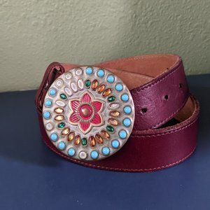 Lareto leather belt in brown with a colorful flower buckle. (L)
